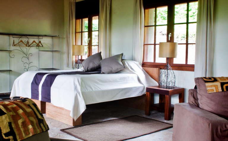 Mikeno Lodge